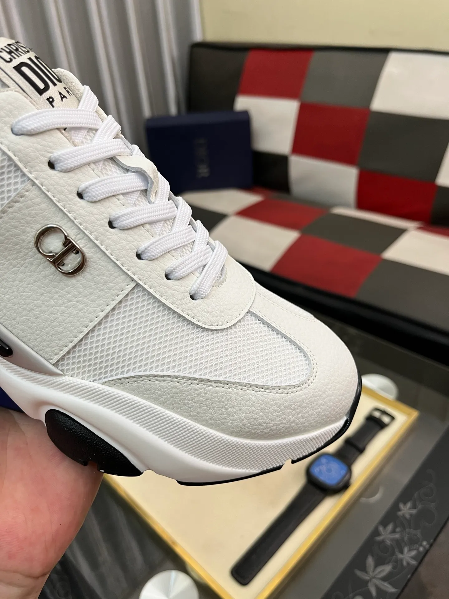 Men's men's shoes💰458⌚️⌚️Dior original quality.~ Unique modern style sneakers. 🏃A must-have casual shoe for trendy men😍😍 Original brand imported from Italy, imported original leather, sheep lining (refuses to discolor and grind feet) Sole: Original sole provided by the original factory, French lazy style design ⚠️Fit to the feet, original quality, super comfortable original sole. Just like shooting the real thing🎬The real thing is better, code number: 38-444⃣️colors available